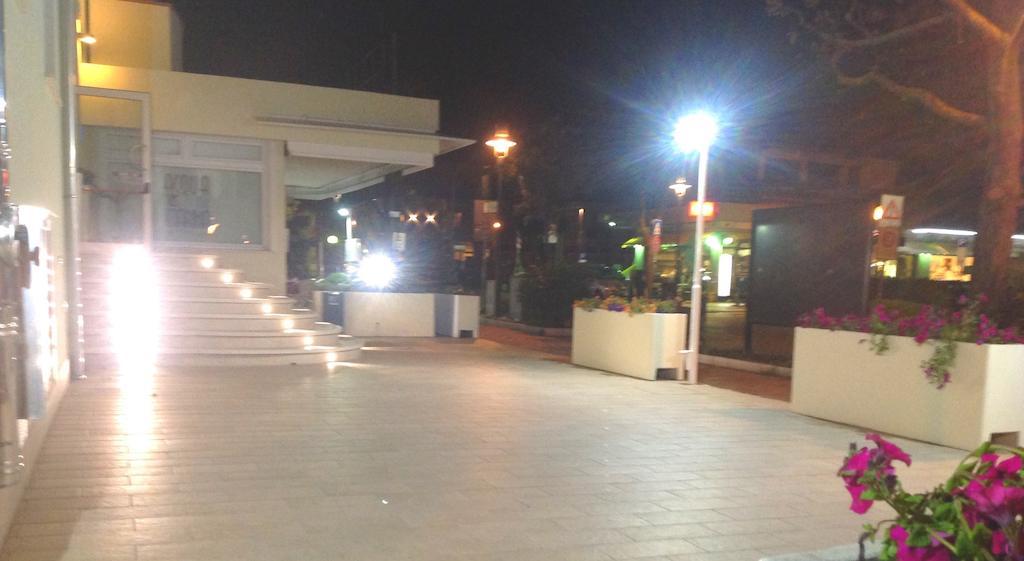 Hr Vapore Gatteo Mare Gatteo a Mare Bagian luar foto